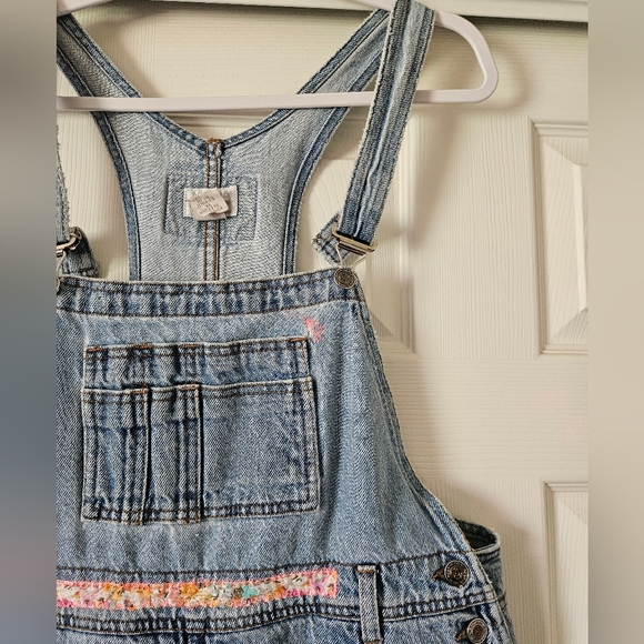 Women's Blue Denim Overalls with Colorful Patches - Picture 10 of 15